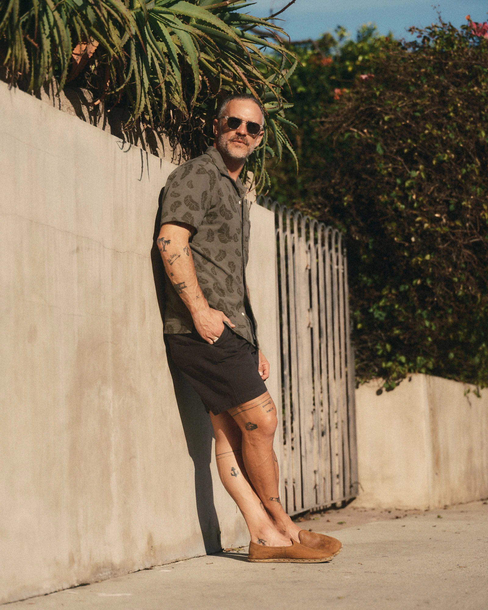 The Apres Short in Organic Faded Black Foundation Twill - Image 3