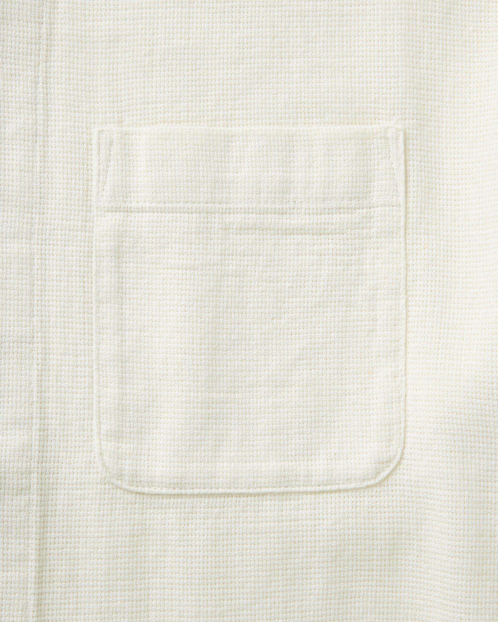 The Conrad Shirt in Vintage White Linen - Image 5