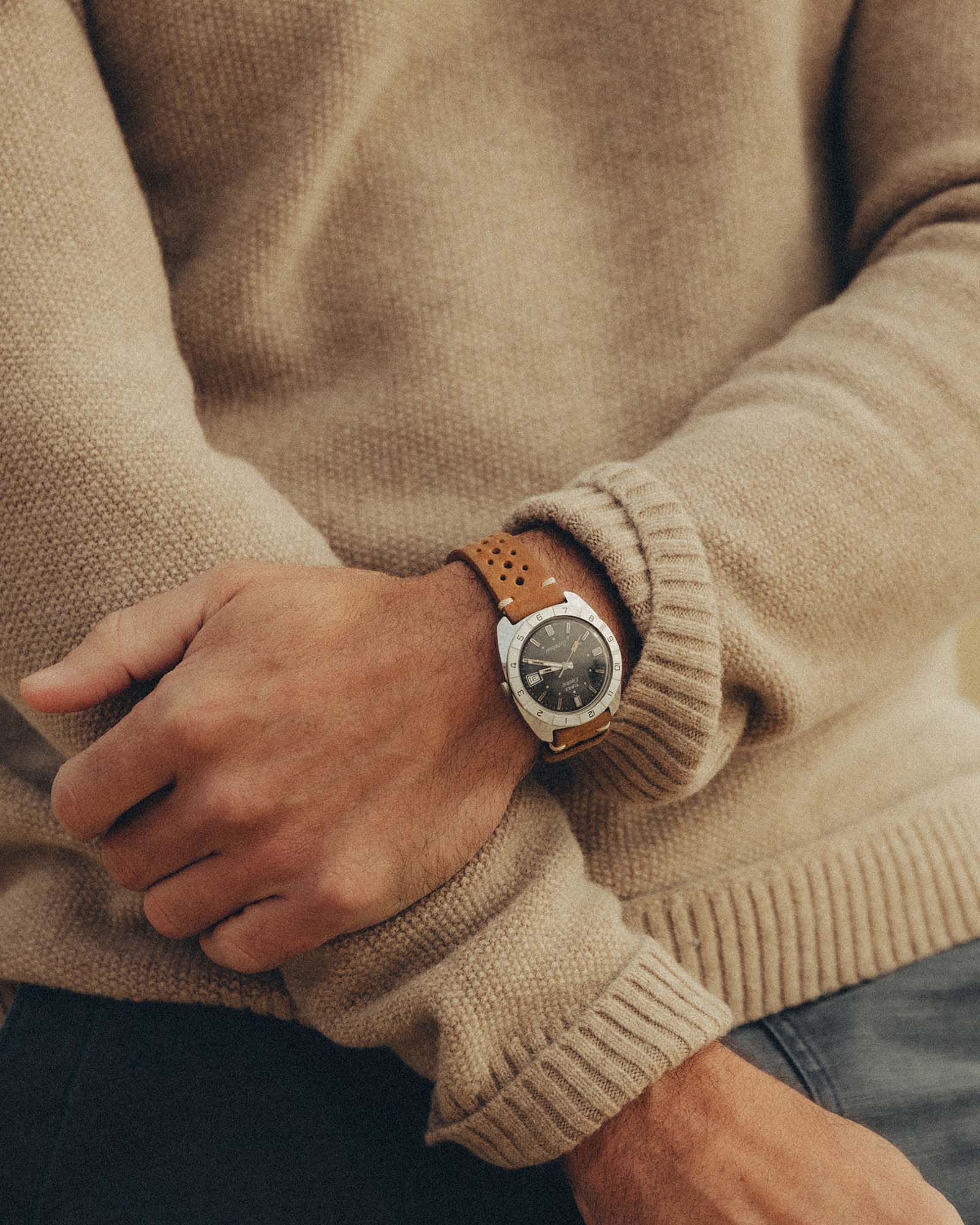 The Newton Sweater Polo in Heather Oatmeal - Image 3