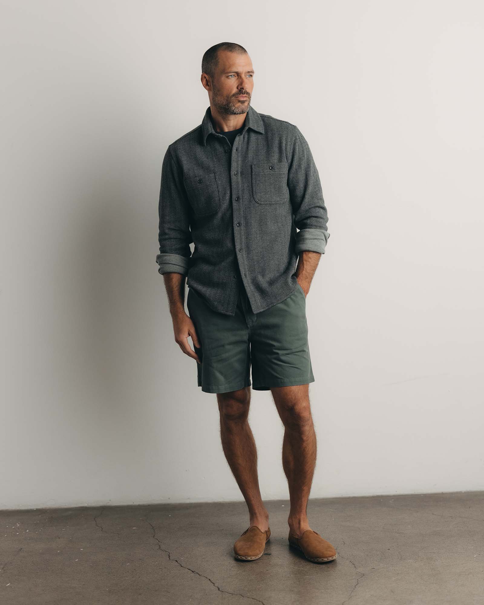 The North Shore Knit Shirt in Heather Coal - Image 3