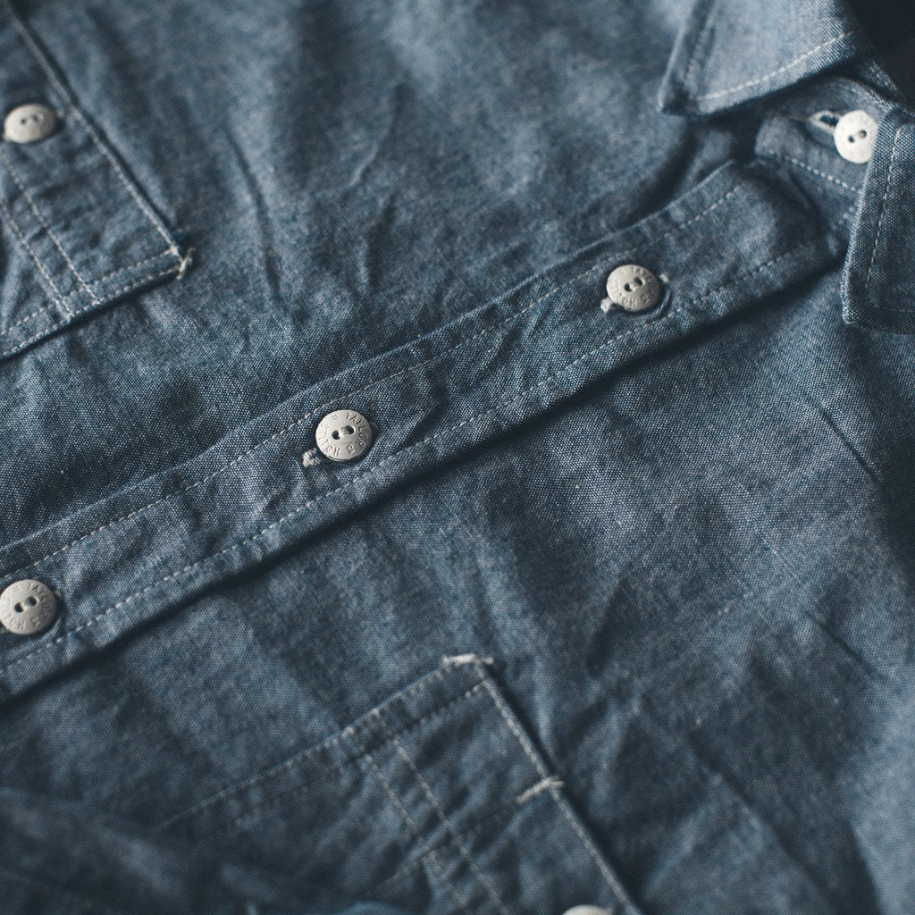 The California in Blue Everyday Chambray - Image 5