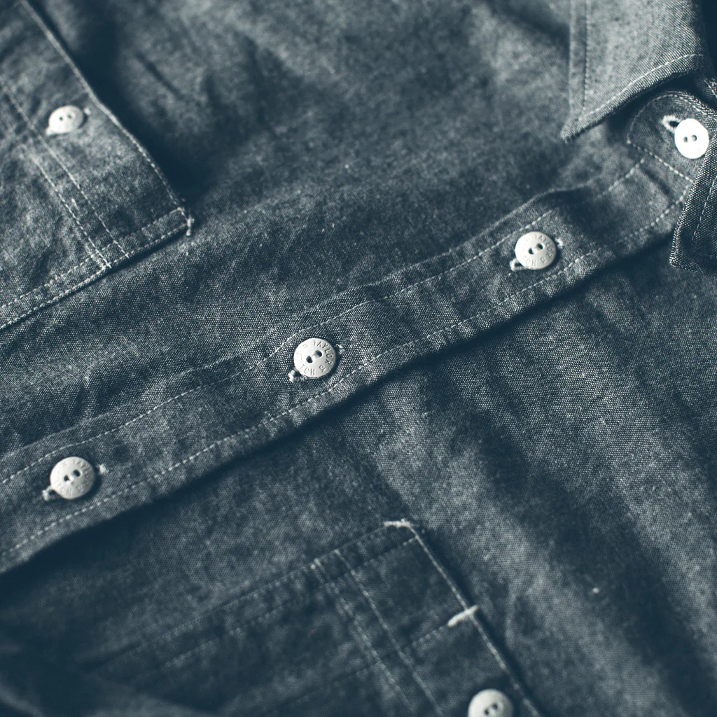The California in Charcoal Everyday Chambray - Image 6