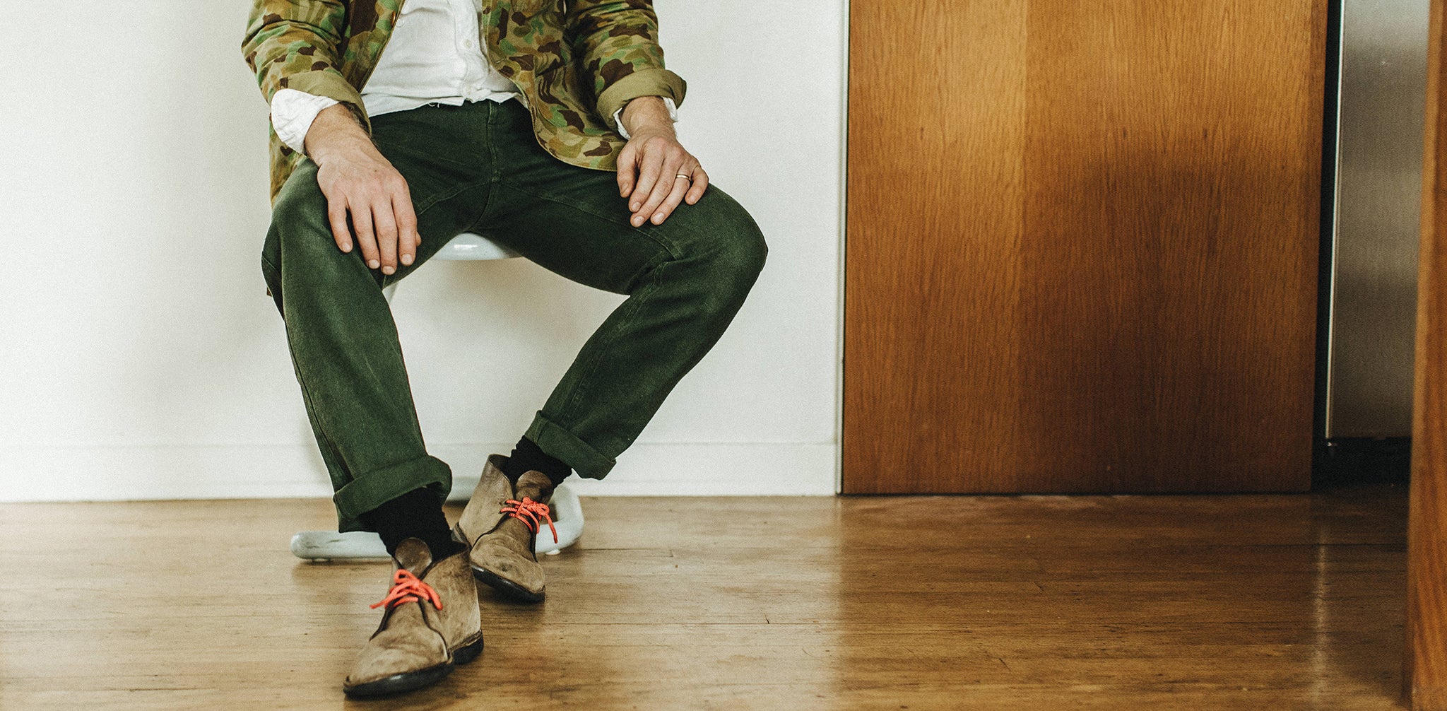 The Camp Pant in Dark Olive Boss Duck - Image 16