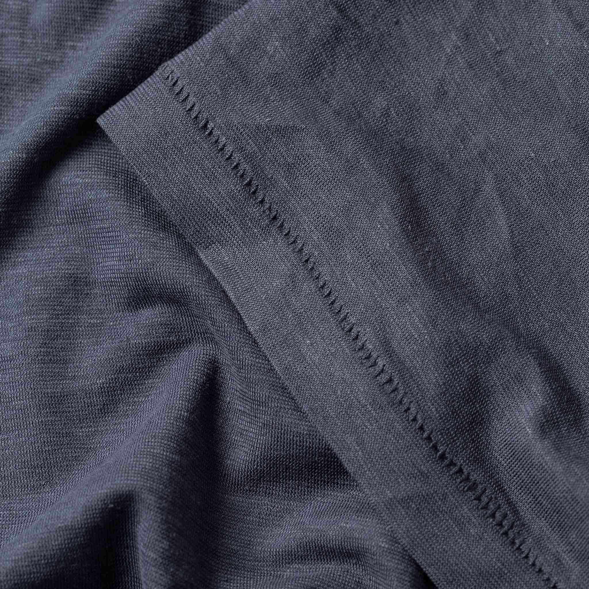 The Cotton Hemp Tee in Navy - Image 8