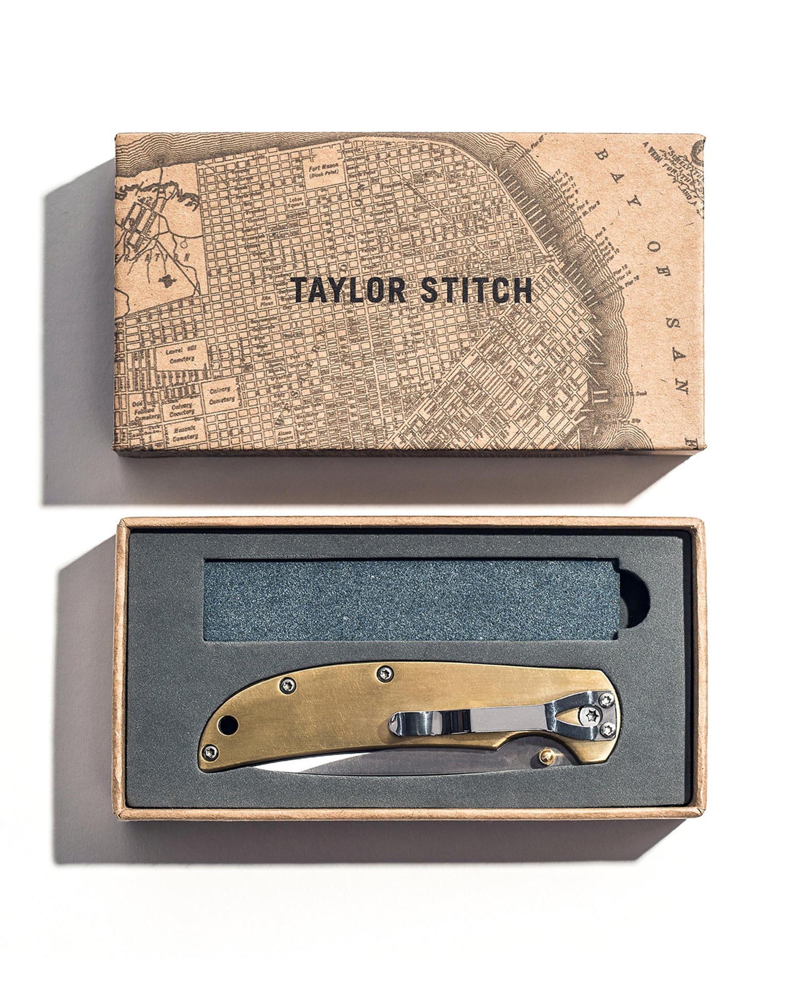 The Drop Point Knife in Brass - Image 3
