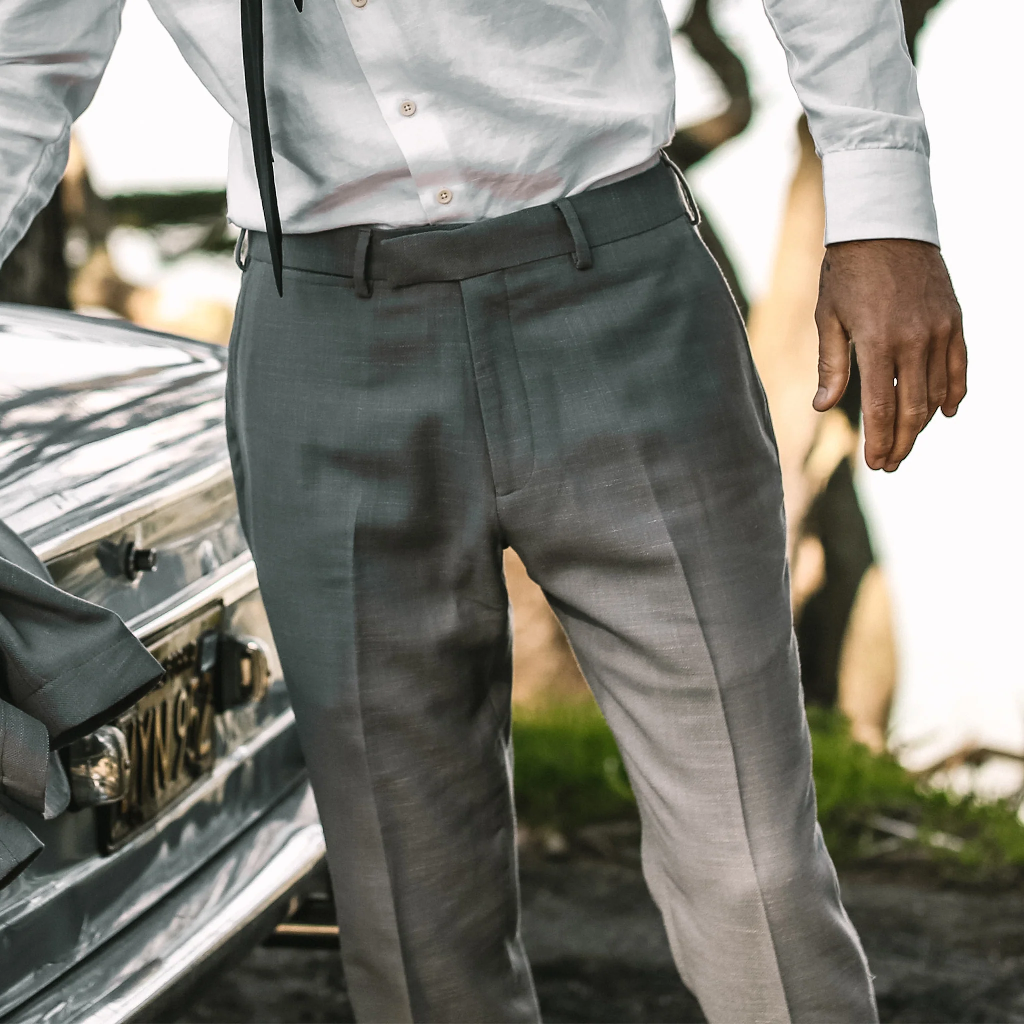 The Telegraph Trouser in Charcoal Slub - Image 3